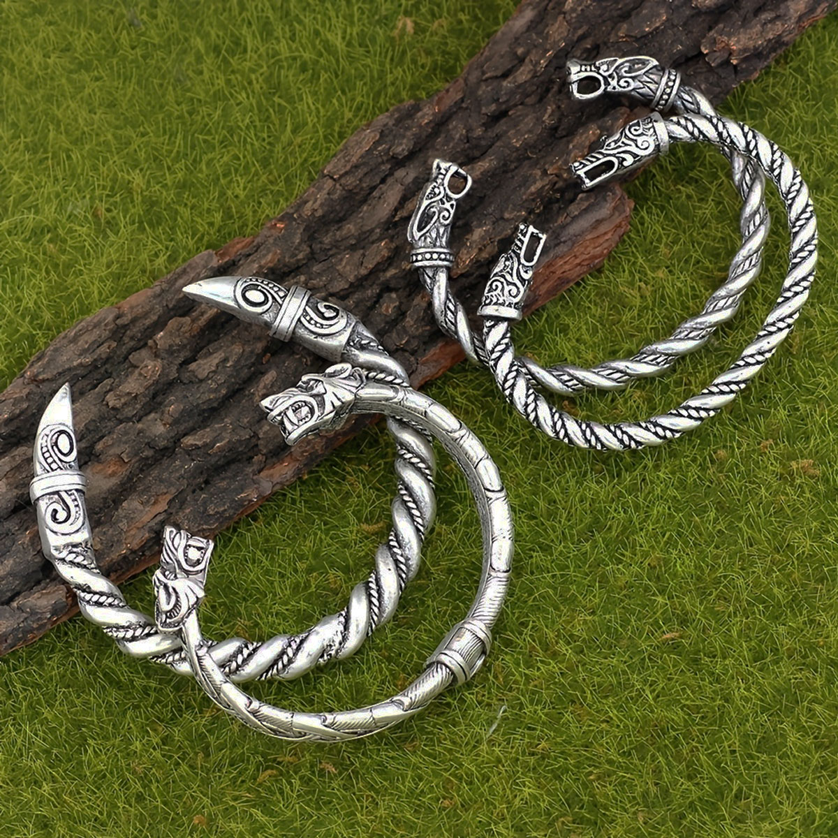 Men Accessories Ring And Bracelet - Set Gelang 4 Buah Gaya Viking