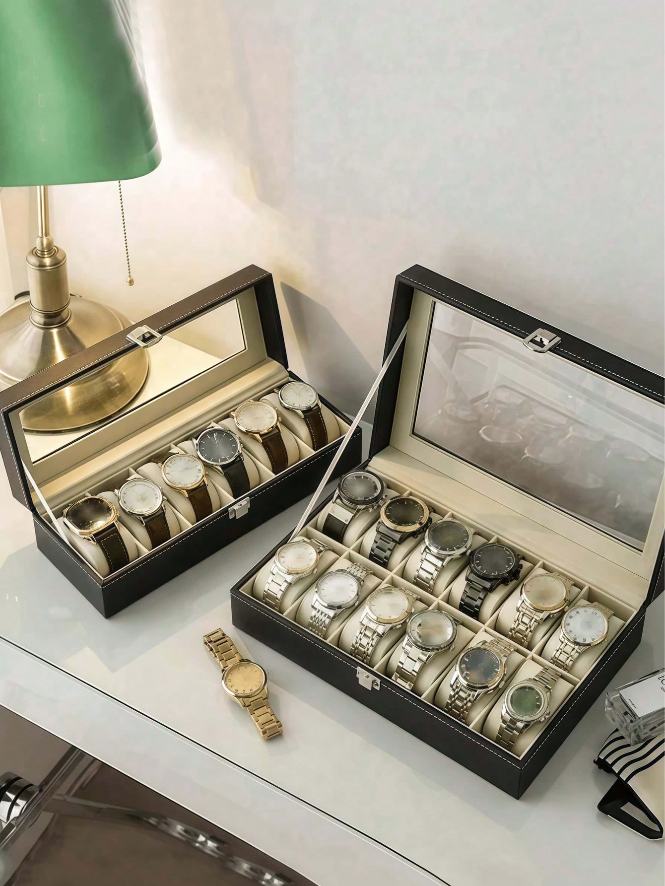 Kotak Jam Tangan Kulit dengan  - Men'S Accessories Rack ulasan dan harga